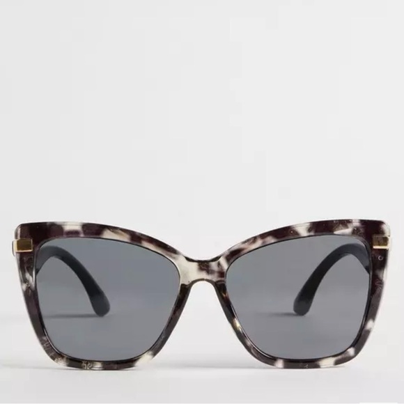torrid Accessories - Torrid Cateye Smoke Lens Sunglass
